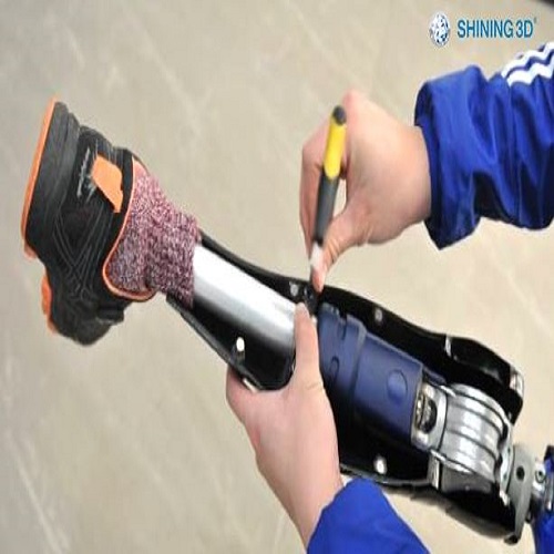 You are currently viewing ออกแบบรูปทรงขาเทียมด้วย EinScan 3D Scanner and Software Reverse Engineering