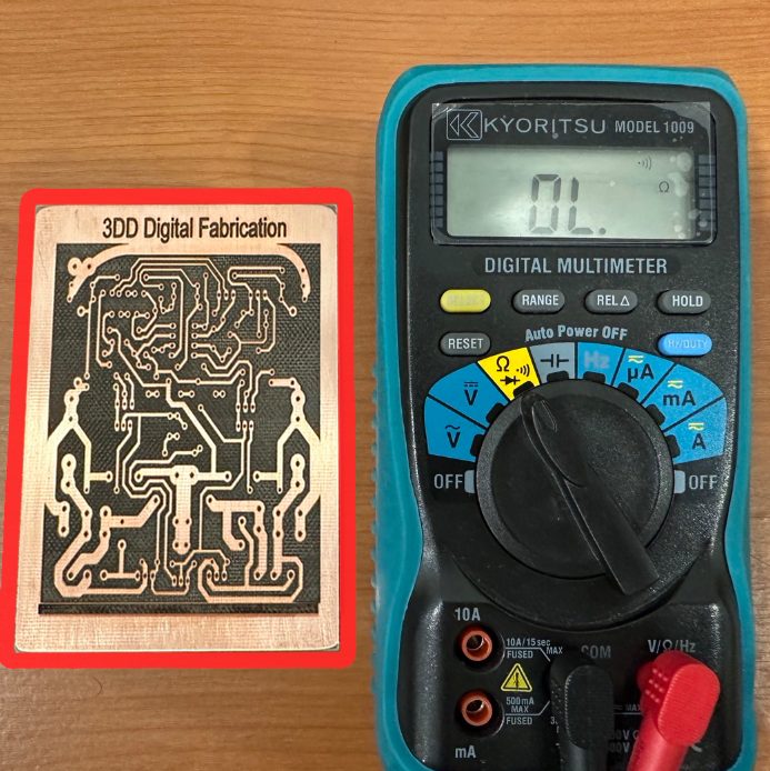 You are currently viewing กัดลายวงจรไฟฟ้าลงบนแผ่น FR-4 PCB BOARD : Fiber Laser Marking