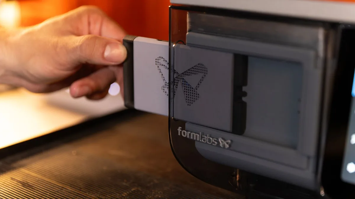 Formlabs Studio 1 เครื่องพิมพ์ 3มิติระบบเรซิ่น แบรนด์ No1 ของโลกในราคาประหยัด World's No1 SLA printer - Image 8